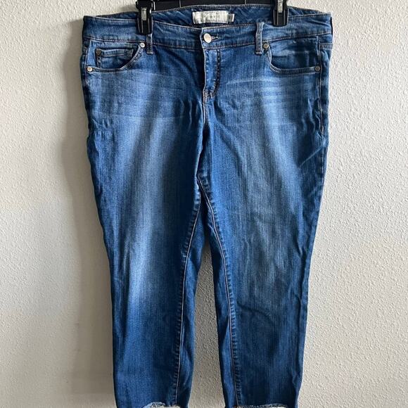 Torrid Women's Medium Wash Ankle Skinny Jeans Size 16 Style 10845124 - Picture 2 of 11